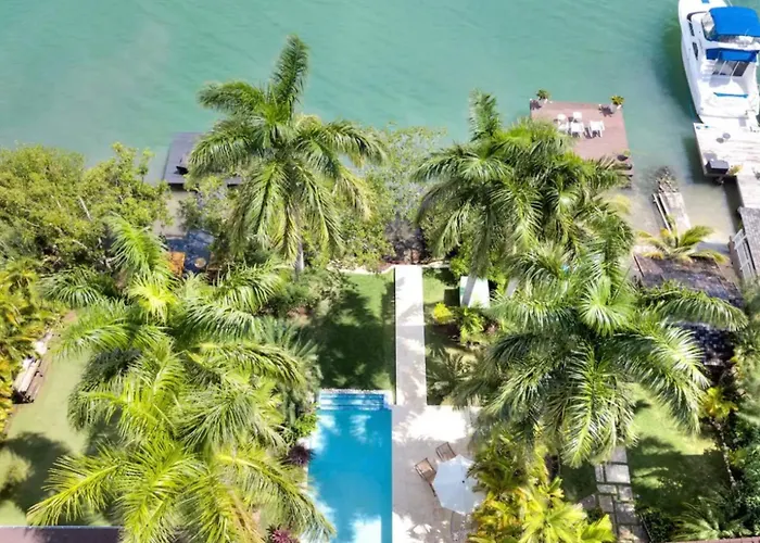 Luxurious In Jamaica